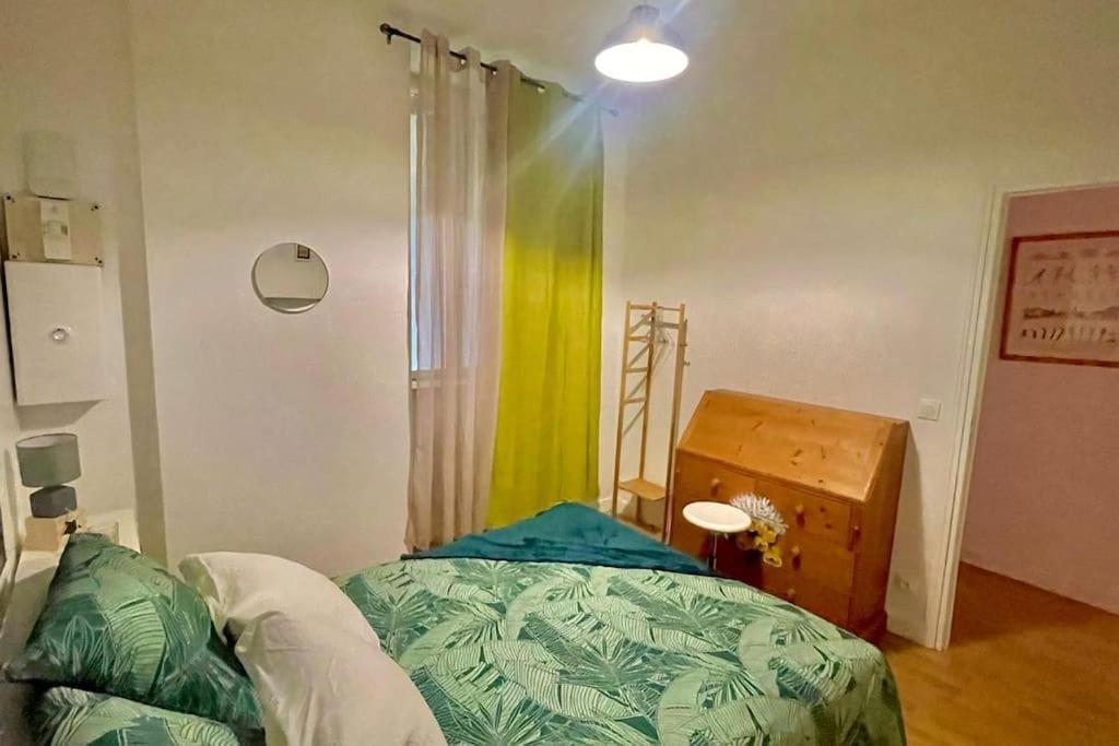 Cosy Athena - 1Ch - Quartier Des Halles Pau Luaran gambar